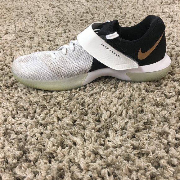 Nike Zoom Live EP Men's Basketball Shoes - Picture 5 of 8